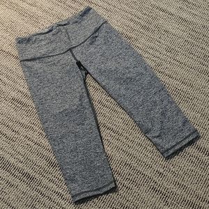 VSX Knockout capri leggings